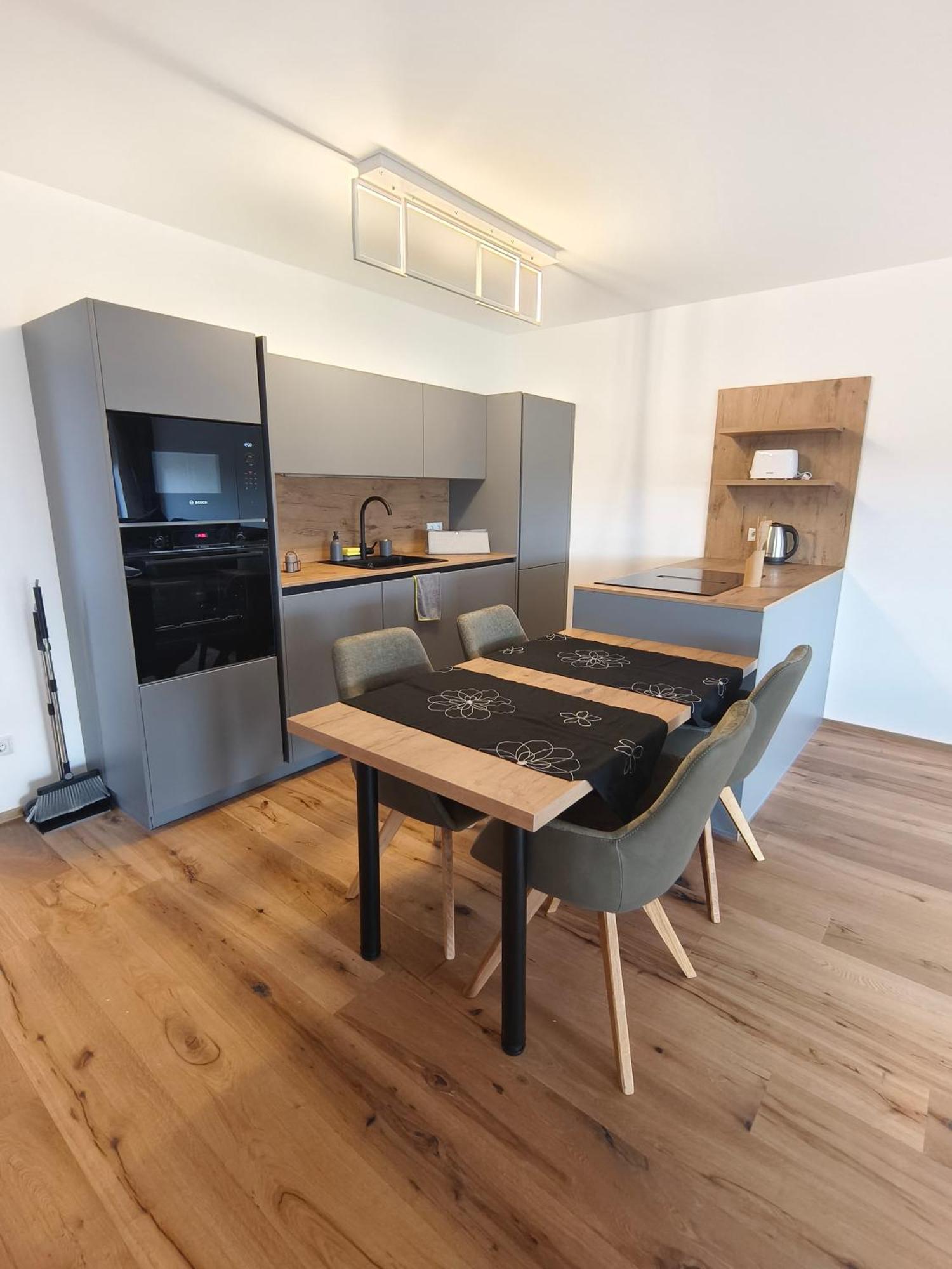 Triplex Appartements Klosterneuburg Esterno foto